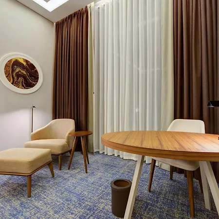 Doubletree By Hilton