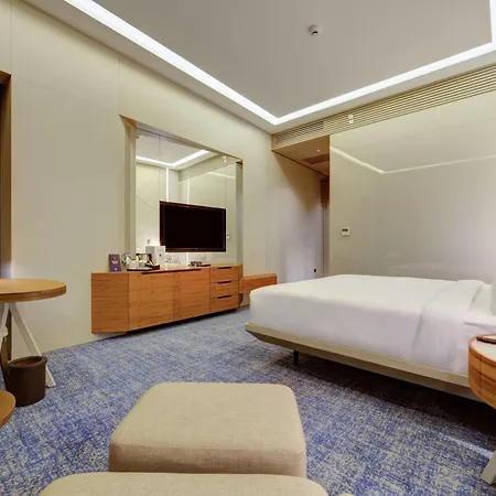 Doubletree By Hilton 4*