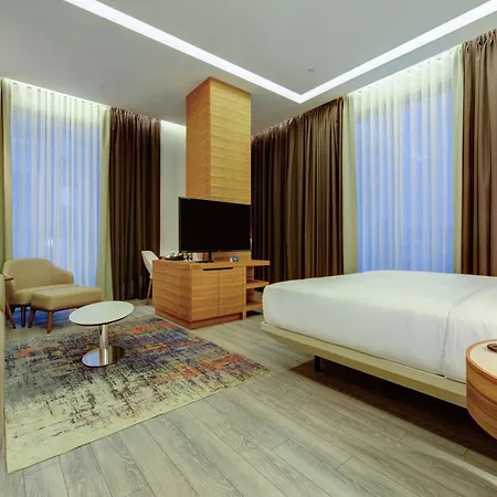 Готель Doubletree By Hilton