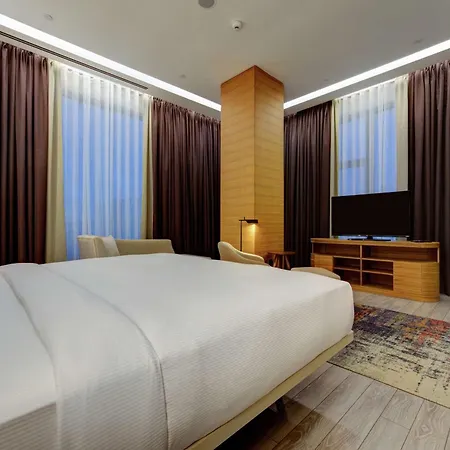 Doubletree By Hilton 아다나