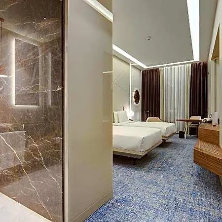 Doubletree By Hilton