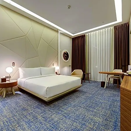Doubletree By Hilton Hotel