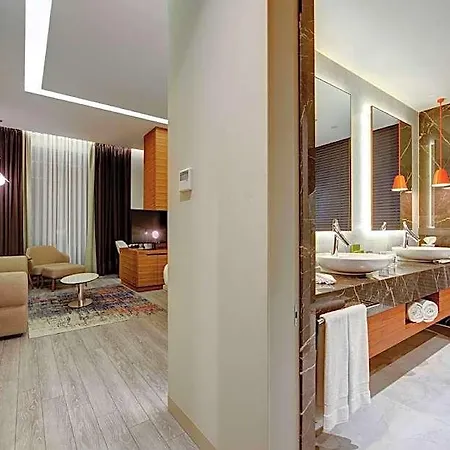 Doubletree By Hilton 아다나