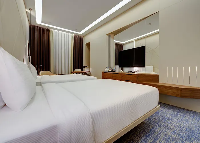 Doubletree By Hilton Готель Адана