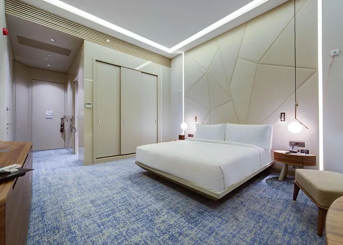 Doubletree By Hilton Готель