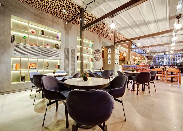 Готель Doubletree By Hilton