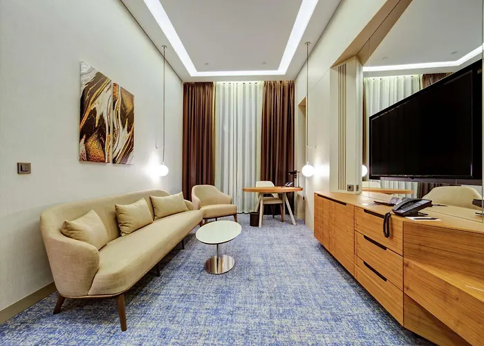 Doubletree By Hilton Готель Адана