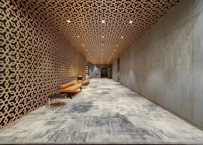 Готель Doubletree By Hilton Адана